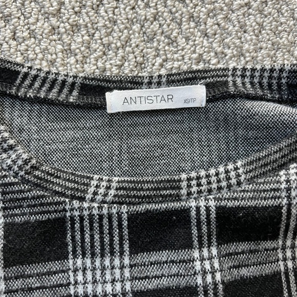 Antistar top - Picture 3 of 5